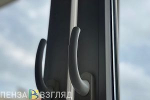 В Пензе 4-летний ребенок выпал из окна третьего этажа