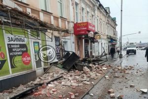 Обрушение части стены, потепление и отравление угарным газом - новости Пензы и области за 9 марта