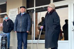 В Пензе открыли мемориальную доску основоположнику кардиологической службы региона Ивану Татарченко