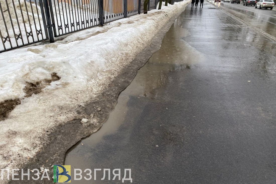 В селе Ухтинка очистят улицу Строительную, пострадавшую от схода снега