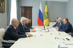 Пензенский губернатор провел встречу с руководителем ПАО «Россети Волга»