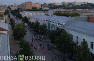 Жители Московской пожаловались на  шум из баров и кафе