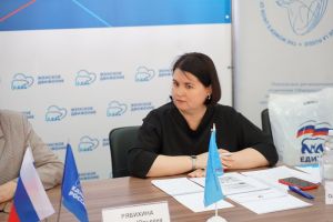 Ольга Чистякова: В Пензе Союз женщин России предложит законодательные инициативы в сфере демографии