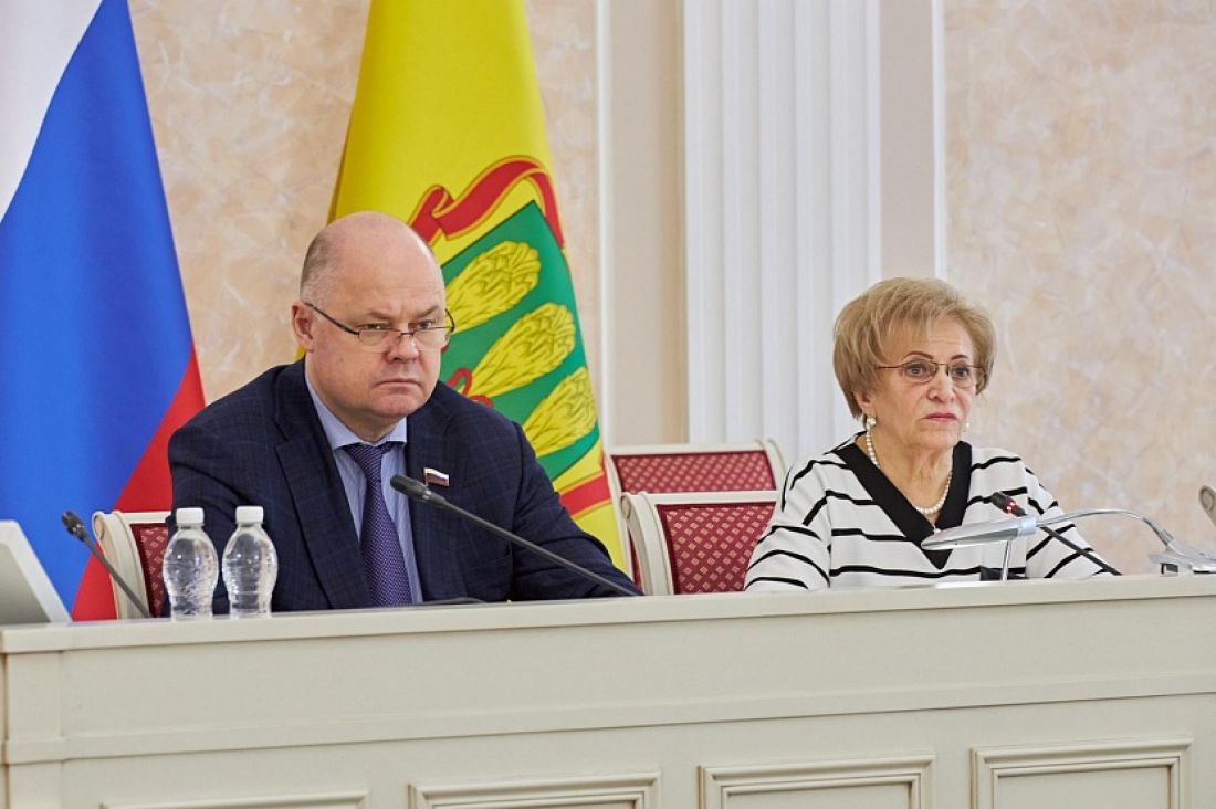 Супиков поднял вопрос о важности диалога между обществом и властью