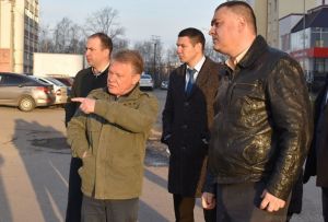 Басенко поручил чаще вывозить мусор с трех пензенских улиц