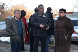 Александр Басенко выявил недочеты в благоустройстве Октябрьского района