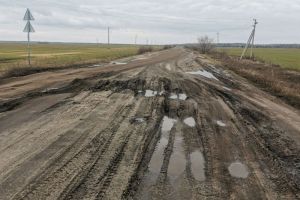 Житель Пензенской области пожаловался на ужасную дорогу к селу