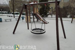 Львова-Белова предложила собирать статистику травматизма на детских площадках