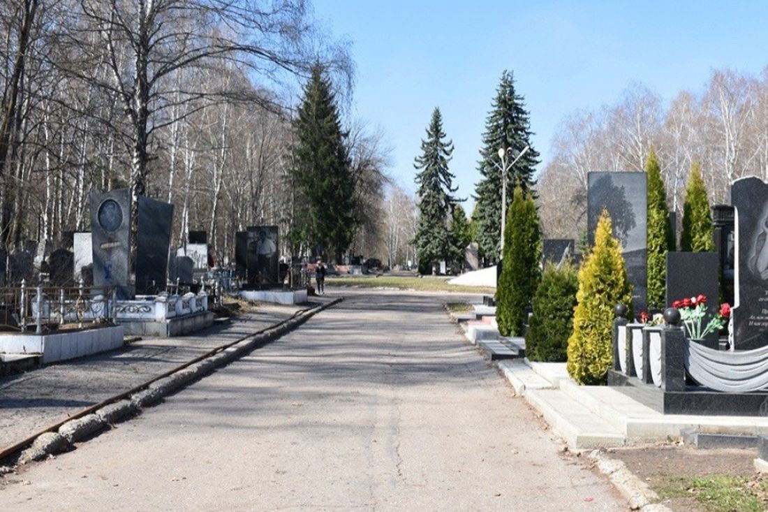 В Пензе временно сняли ограничения по въезду на Восточное и Ново-Западное  кладбища