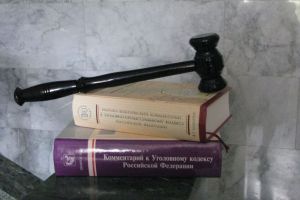 Суд в Пензе отправил в тюрьму жительницу Самары, которая участвовала в обмане престарелых