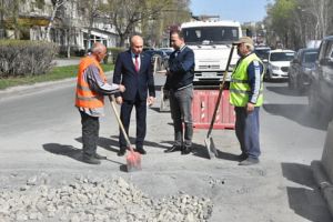 В Пензе в течение двух дней восстановят дорожное покрытие на улице Кулакова