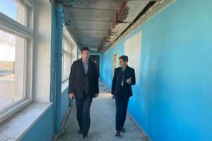 Названы сроки окончания ремонта в зареченской школе №220