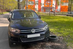 Пензенцы недовольны, что некоторые водители паркуются прямо на газонах