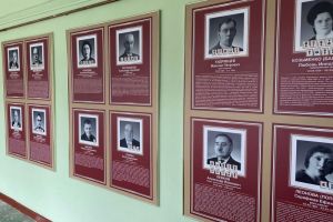 В пензенской областной больнице имени Бурденко открылась обновленная Галерея памяти