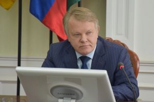 Глава города Пензы Басенко раскритиковал работу регоператора по уборке мусора
