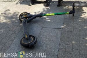 В Мокшанском районе сбили юного самокатера