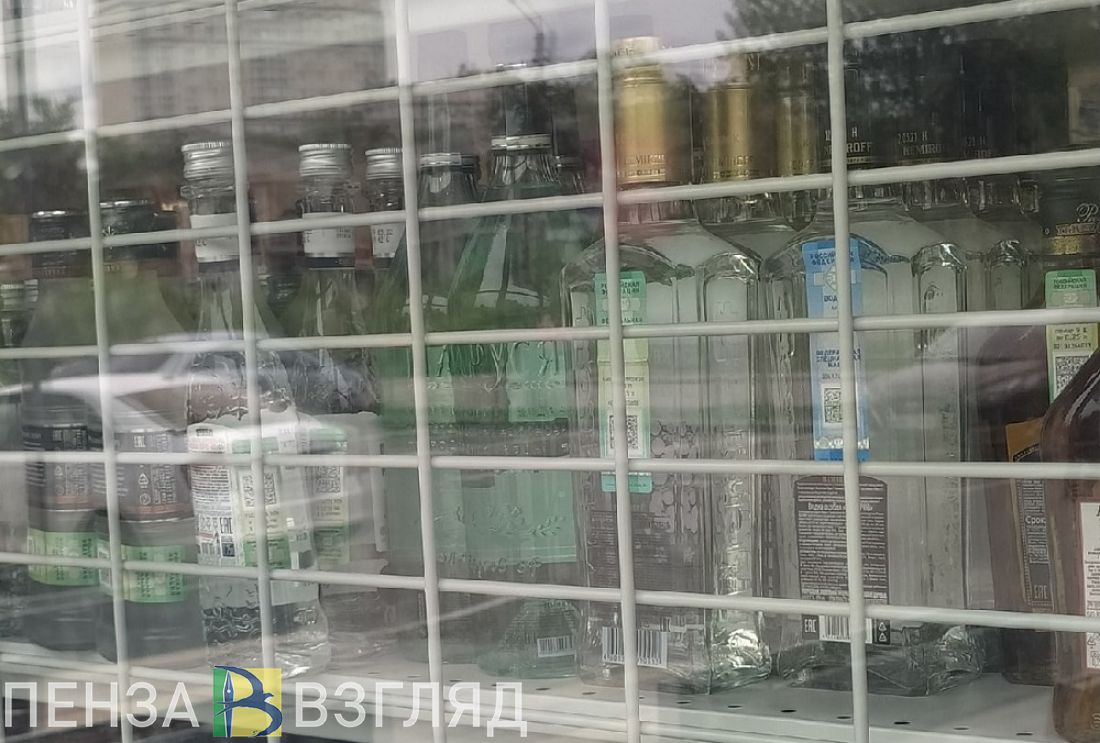 Сердобчанам напомнили о запрете на продажу спиртного в день «Последнего звонка»