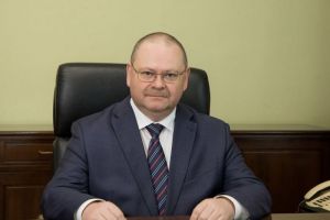 Губернатор Олег Мельниченко поздравил пензенцев с Днем российского предпринимательства