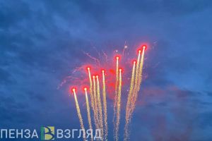 Фейерверк после выступления группы «Любэ» поразил пензенцев