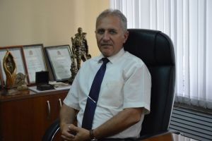 Златогорский и Костин обратились с поздравительными речами к жителям Кузнецка и района