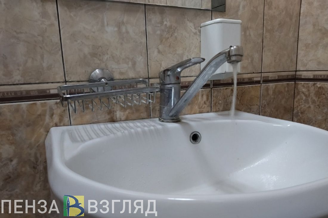 В Заречном из-за аварии на трубопроводе два дома и школа остались без воды