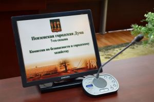 В пензенской Гордуме недовольны, что реконструкция водопроводных и теплосетей затягивается