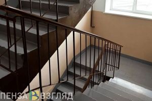 Пензенец нашел в подъезде шкатулку, в которой было более 500 тысяч рублей, и забрал ее себе