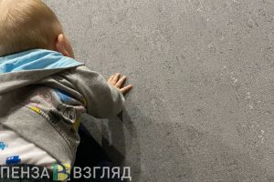 Путин отметил, что пособия на детей до 1,5 лет должны выплачивать без учета изменения дохода семьи