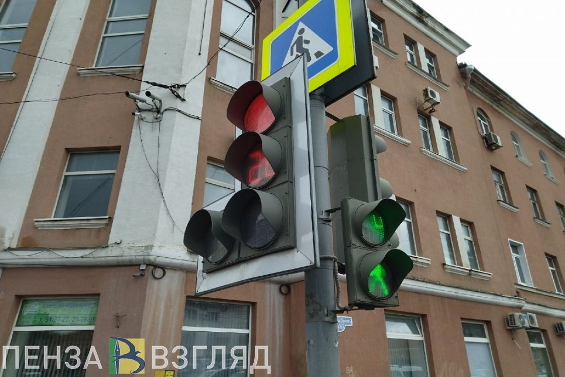 В Пензе чиновники ответили, когда решат проблему со светофором при съезде с Измайловского путепровода