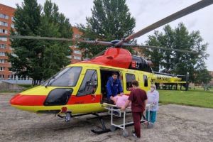 Пациента с острой сердечной патологией доставили в пензенскую больницу на вертолете