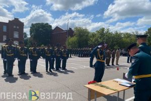 В Пензе 178 выпускников получили дипломы об окончании высшего военного учебного заведения