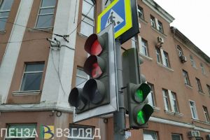 Пензенцам объяснили, почему светофоры продолжают работать ночью
