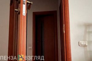 Безработная кузнечанка украла у пенсионерки 51 тысячу во время уборки