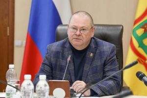 Мельниченко потребовал ужесточить контроль за продажей спиртного в Пензенской области