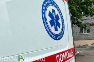 После аварии на улице Свердлова в Пензе госпитализирован водитель электроскутера
