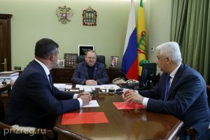 Губернатор Пензенской области провел рабочую встречу с гендиректором ПАО «Россети Волга»