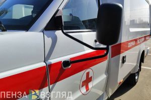 После аварии на улице Калинина в Пензе госпитализировали пассажира «Лады»