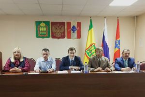 Людмила Линина избрана главой Никольского района
