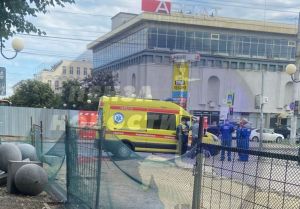 В Пензе возле ТЦ «Арбат» произошла авария с двумя автомобилями