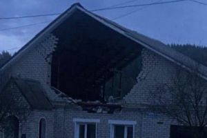 Жителям Никольска рассказали, куда обращаться, если их дом пострадал от урагана