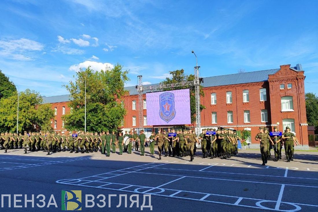 В Пензе состоялось открытие военно-патриотических сборов «Гвардеец»