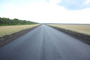 В Каменском районе завершается ремонт 6-километрового участка автодороги