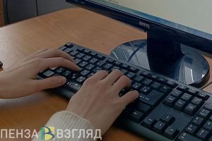 Приехавшая в Пензу молодая девушка пыталась присвоить на работе 5 золотых колец