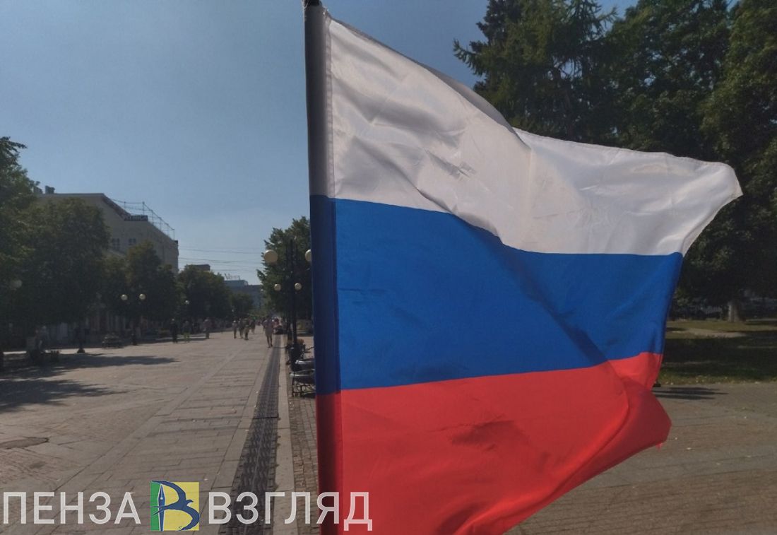 В Пензе организовали встречу «Три главных цвета» с детьми военнослужащих