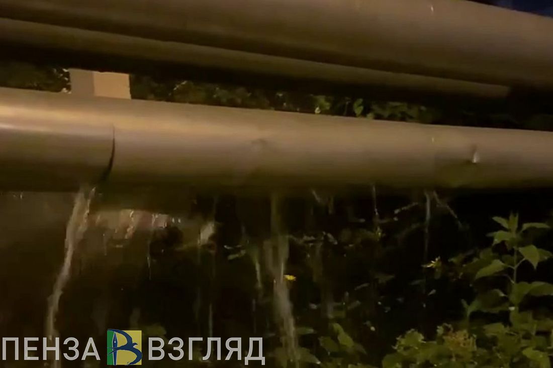 Пензенцам надоели «бесконечные водопады» на Коммунистической улице