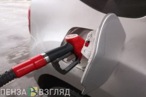 Жителям Пензы назвали причину подорожания бензина