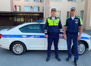 В Пензе спасли 18-летнюю девушку, которая оказалась на краю за перилами моста