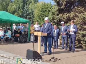 Вадим Супиков принял участие в праздновании 65-летия Заречного