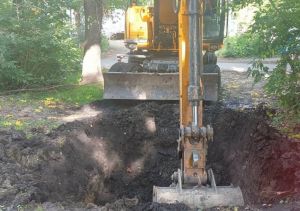 В Пензе перекладывают аварийный участок водопровода на ул. Коммунистической