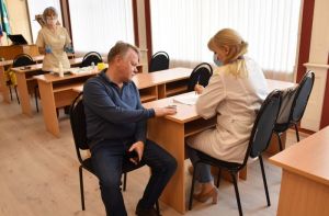 Александр Басенко рассказал, что сделал прививку против гриппа